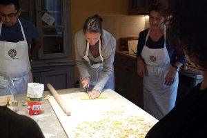 Corsi di cucina toscana e chef a domicilio a Castiglion Fiorentino