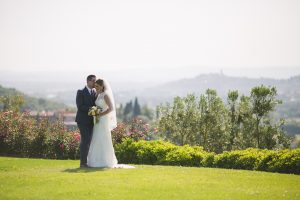 Outdoor wedding photo tuscany